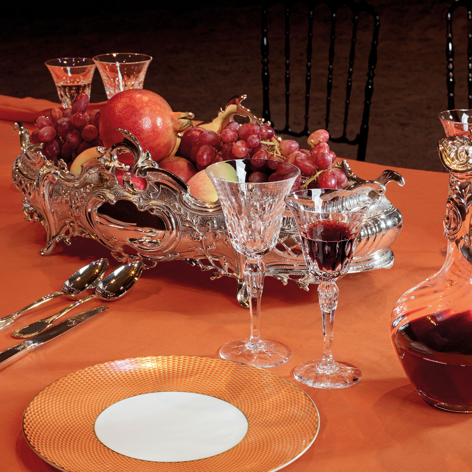 Jardinière  image number null