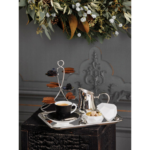 Pastry stand  image number 1