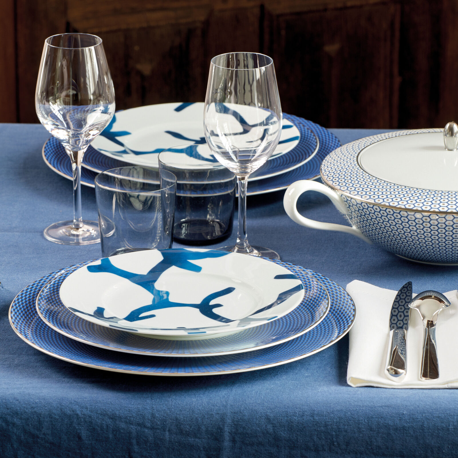 Cuiller de table  image number null