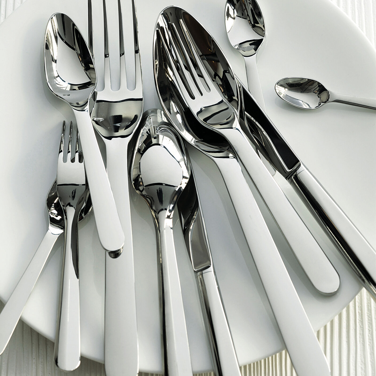 Fourchette de table  image number null