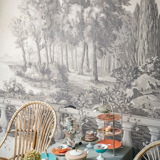 Plates stand - 3 tiers image number 2