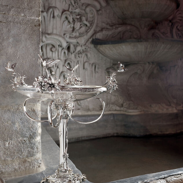 Centerpiece  image number 2