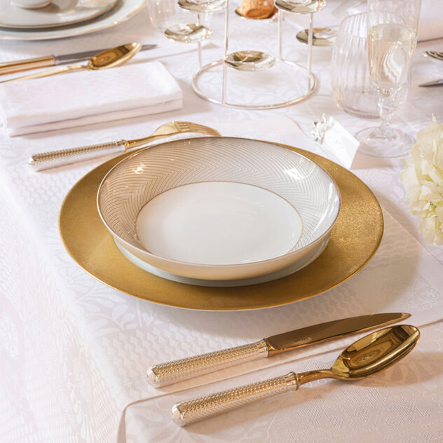 Dessert spoon  image number 1